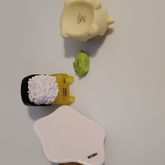 Summikko Gurashi Neko Cat Gudetama Lazy Egg Figures Blind Box San-X - Picture 7 of 8